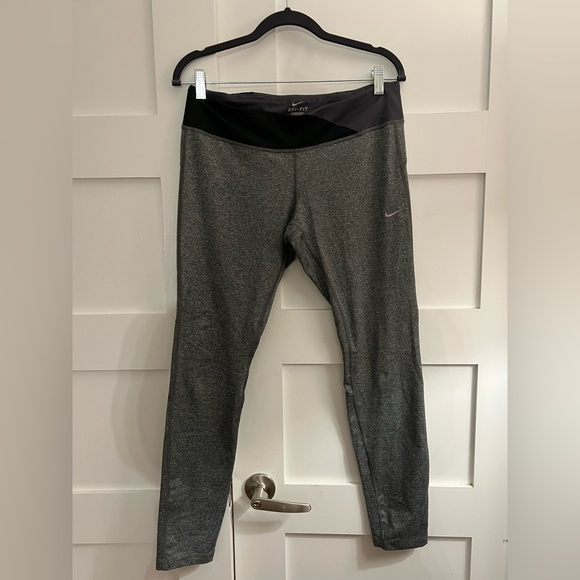 Nike || Dri-Fit leggings - Picture 1 of 5